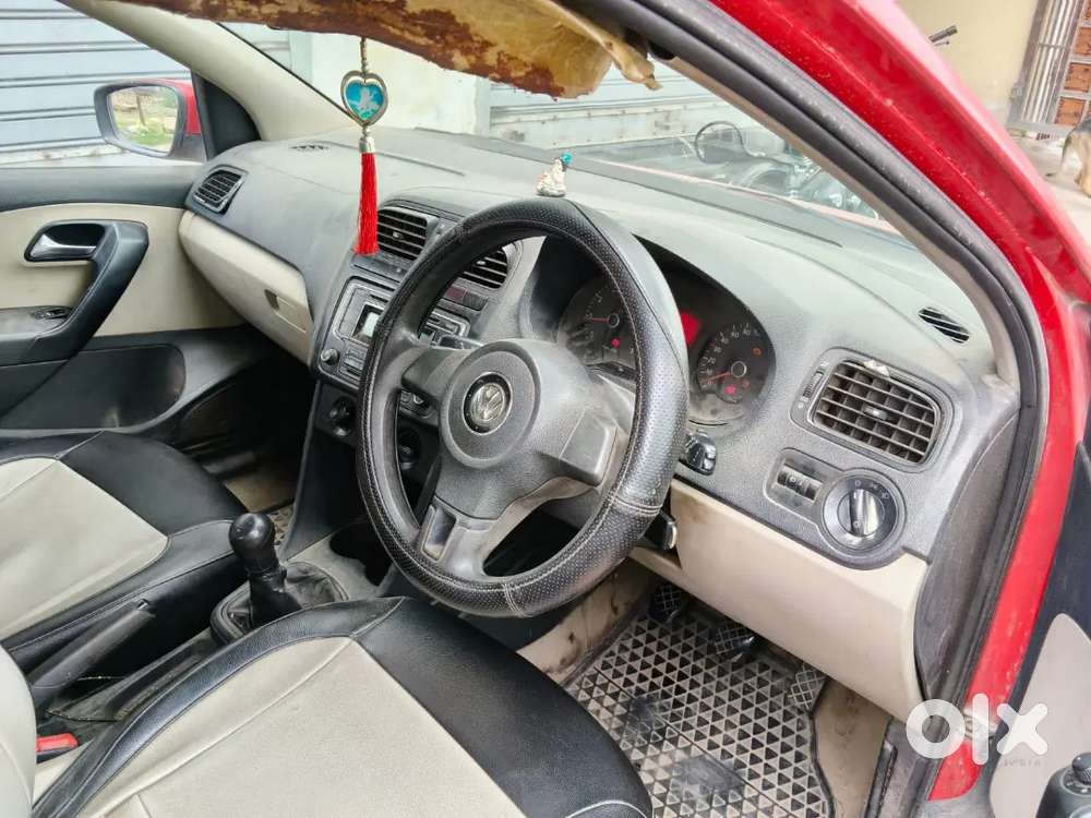 Volkswagen Polo 2014 Petrol 56000 Km Driven