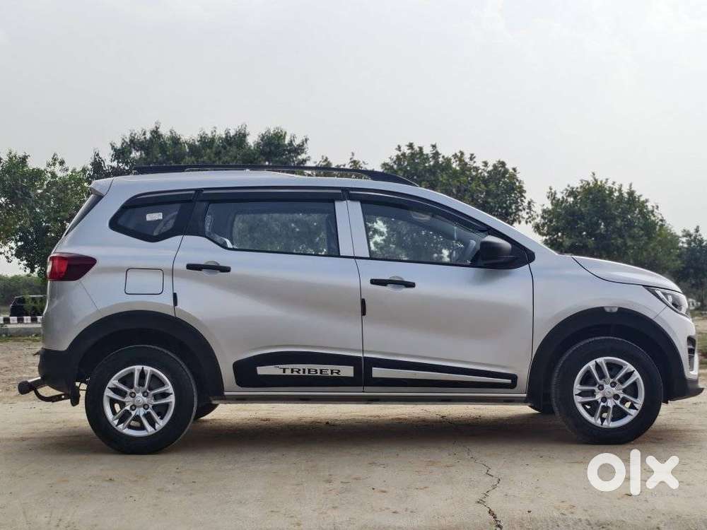 Renault Triber 1.0 Rxe, 2024, Petrol