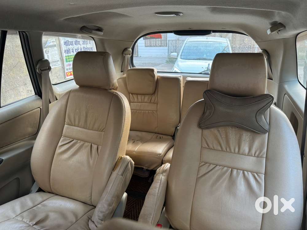 Toyota Innova Diesel 2012