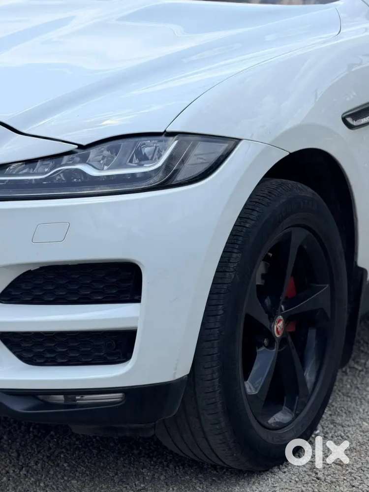 Urgently Selling Doctor Driven Very Well Maintained Jaguar F Pace