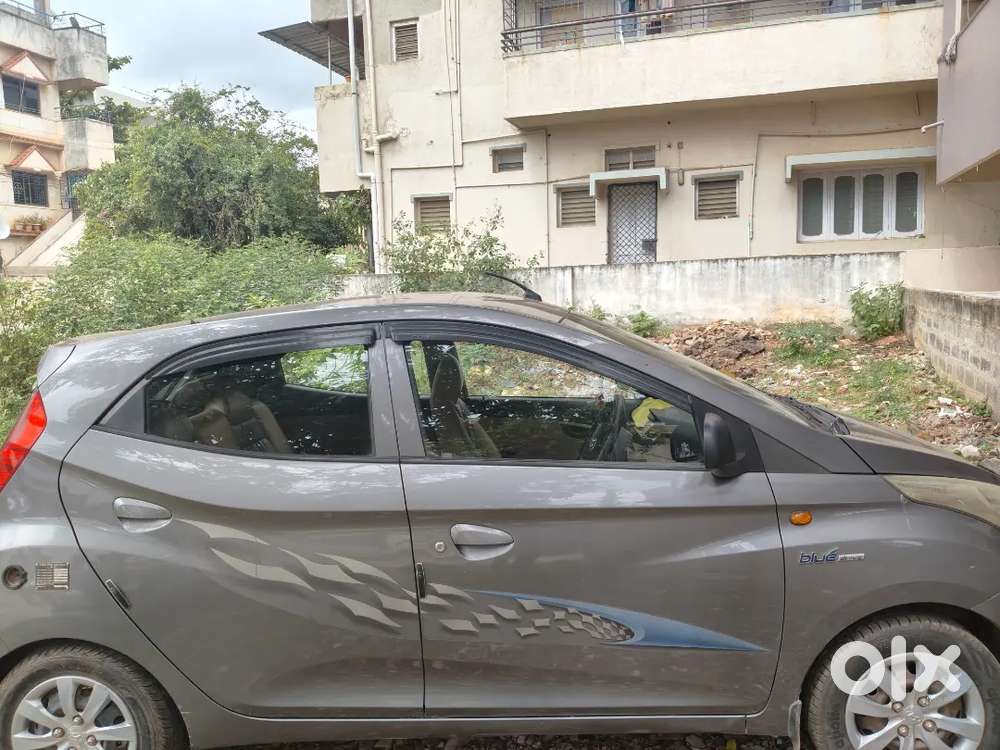 Hyundai Eon 2012 Lpg 100000 Km Driven