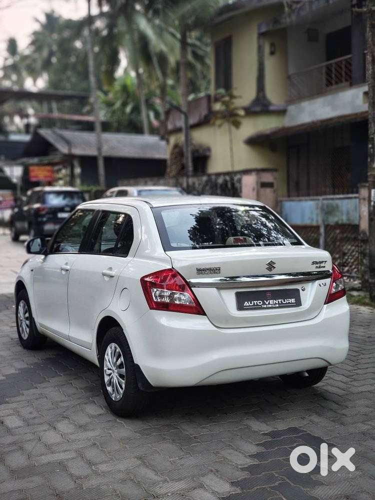 Maruti Suzuki Dzire 1.2 Vxi, 2016, Petrol