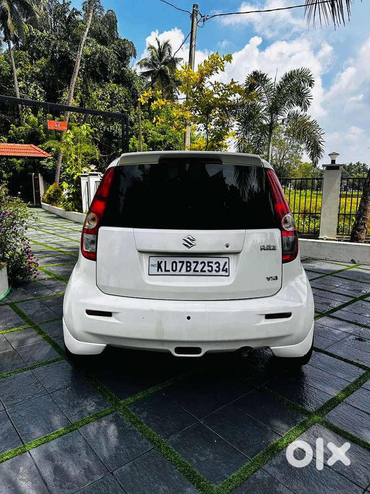 Maruti Suzuki Ritz Vxi 2015