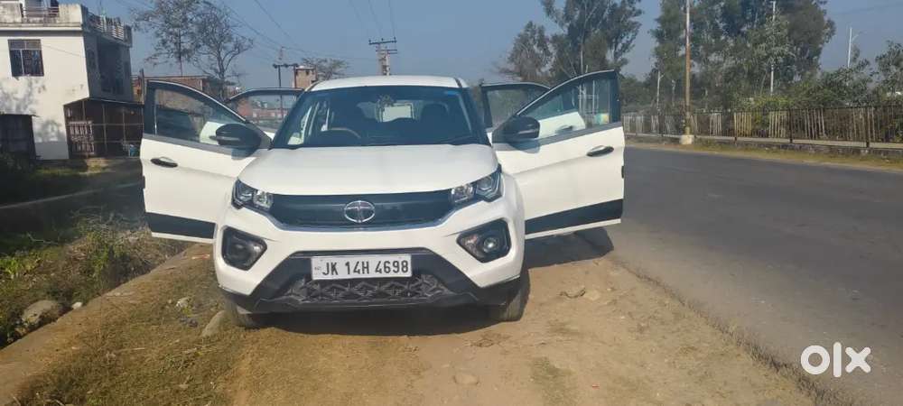 Tata Nexon 1.2 Rtn Bs6 Base Tube And Dash Cam Installation