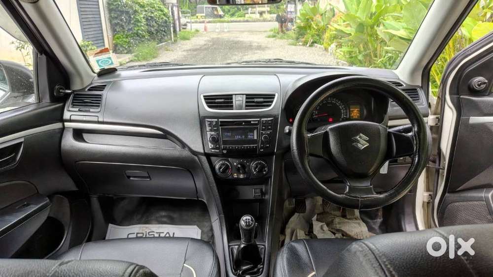 Maruti Suzuki Swift Lxi Option, 2015, Petrol