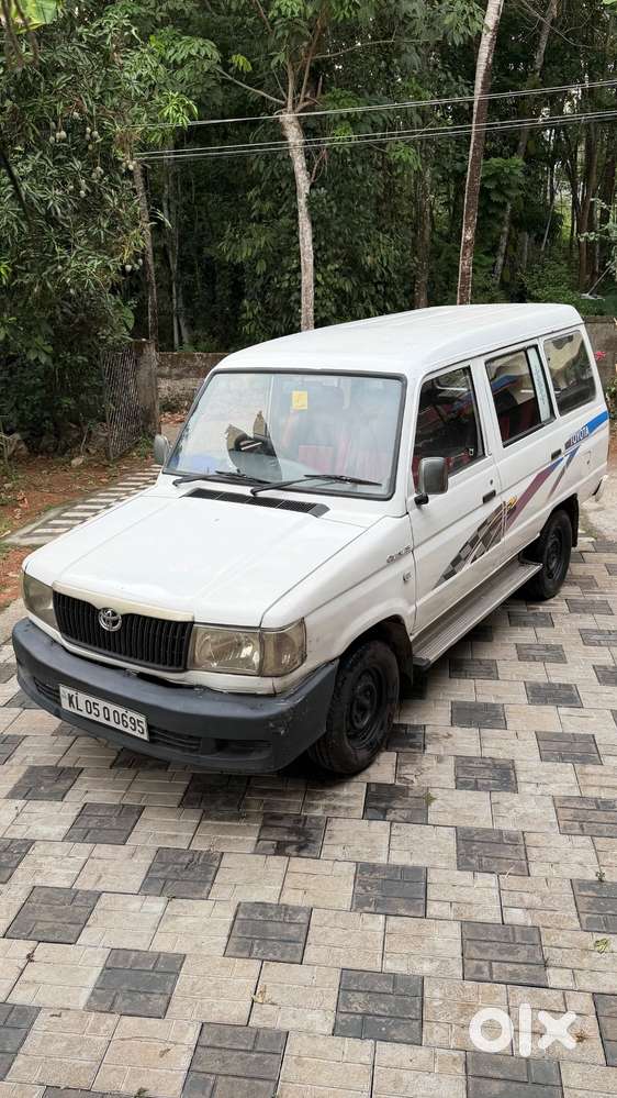 2003 Good Condition Qualis For Sale