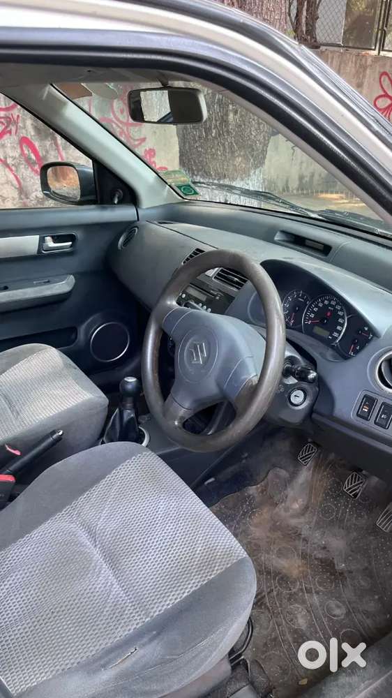 Maruti Suzuki Swift Dzire 2011 Vxi