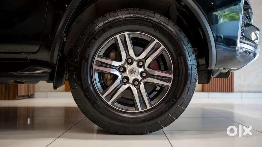 Toyota Fortuner, 2024, Petrol