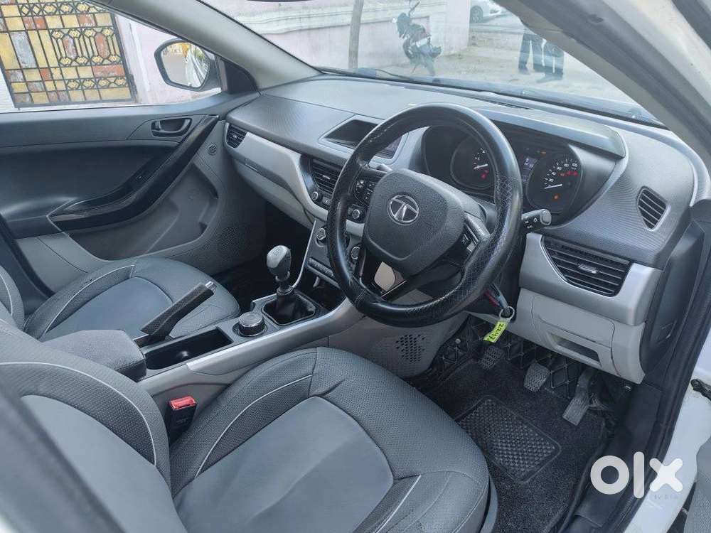 Tata Nexon 1.2 Revotron Xm, 2018, Petrol