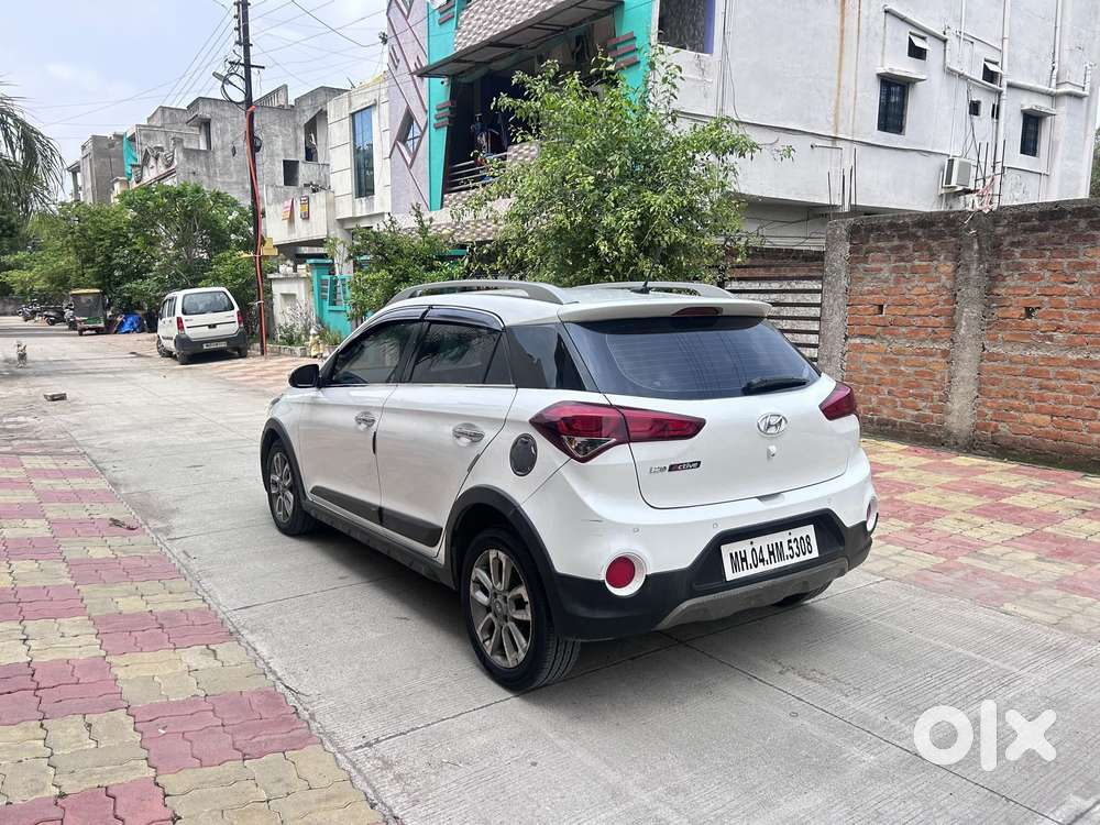 Hyundai I20 Active Sx Petrol, 2016, Petrol