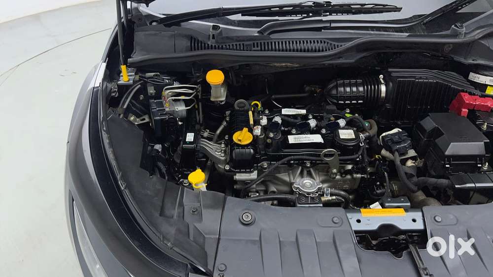 Tata Altroz Xz, 2020, Petrol