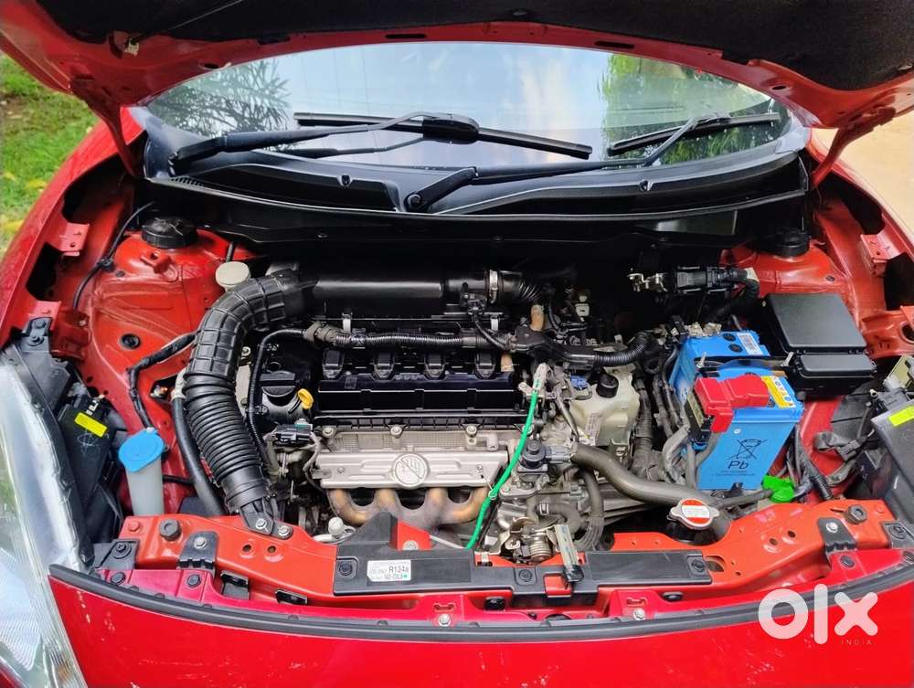 Maruti Suzuki Dzire Vxi Ags, 2021, Petrol