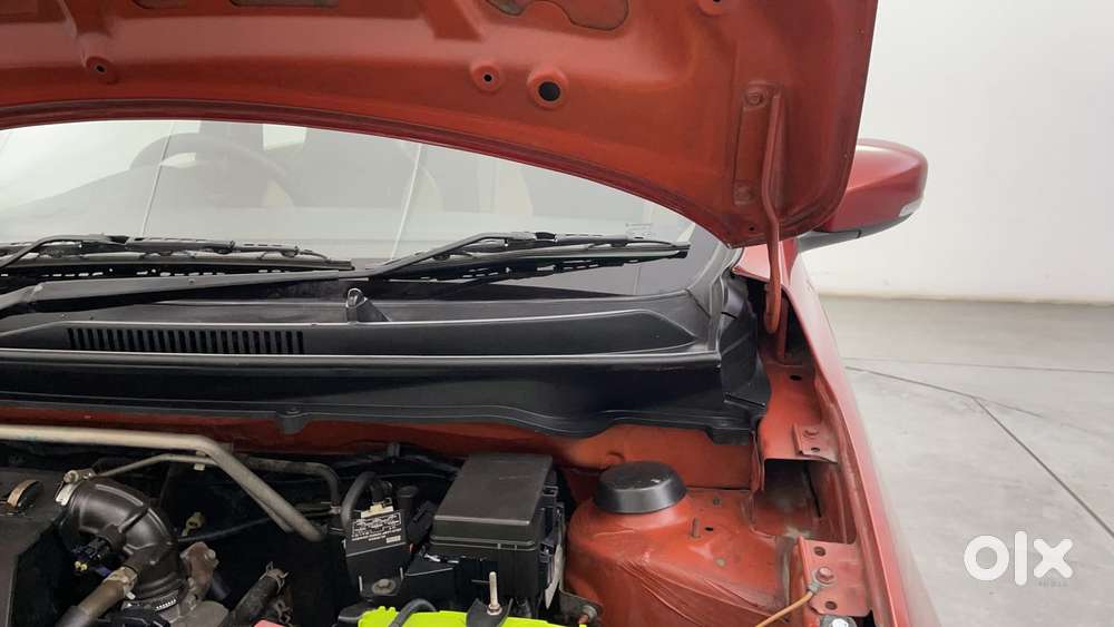 Maruti Suzuki Celerio Zxi Optional Amt, 2017, Petrol