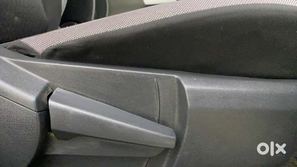 Nissan Magnite 1.0 Xv, 2021, Petrol