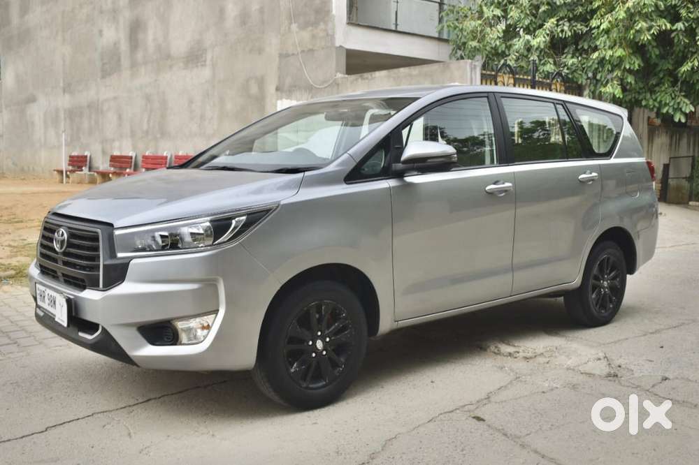 Toyota Innova Crysta 2.4 G Mt 7 Str, 2024, Diesel