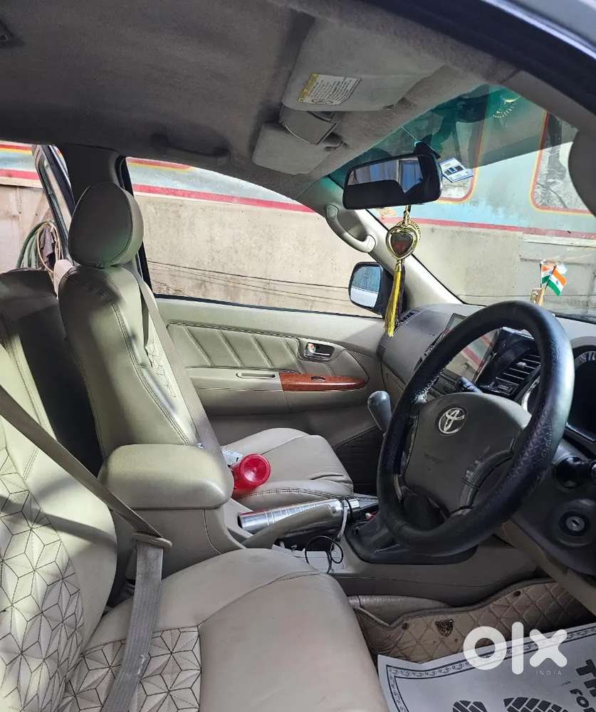 Toyota Fortuner 3.0 2010