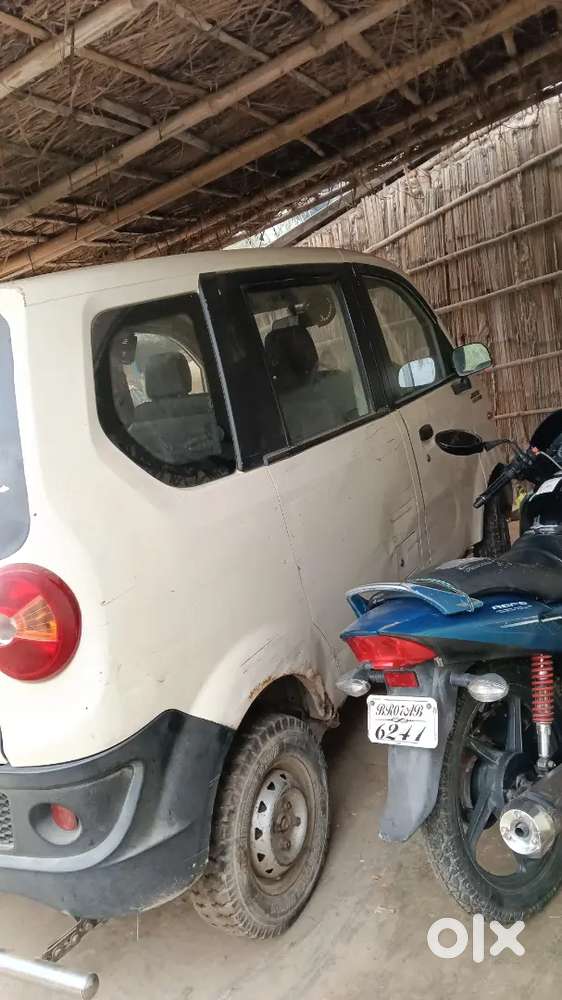 Mahindra Jeeto Mini Van