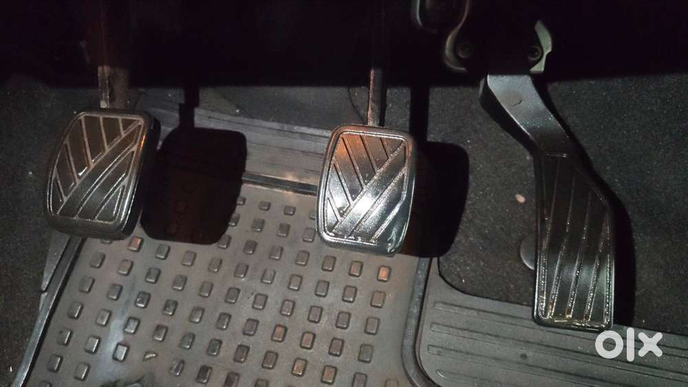 Maruti Suzuki Swift Vxi, 2015, Petrol