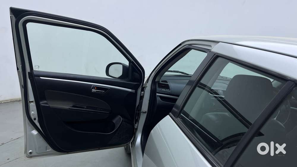 Maruti Suzuki Swift 1.3 Zxi, 2017, Petrol