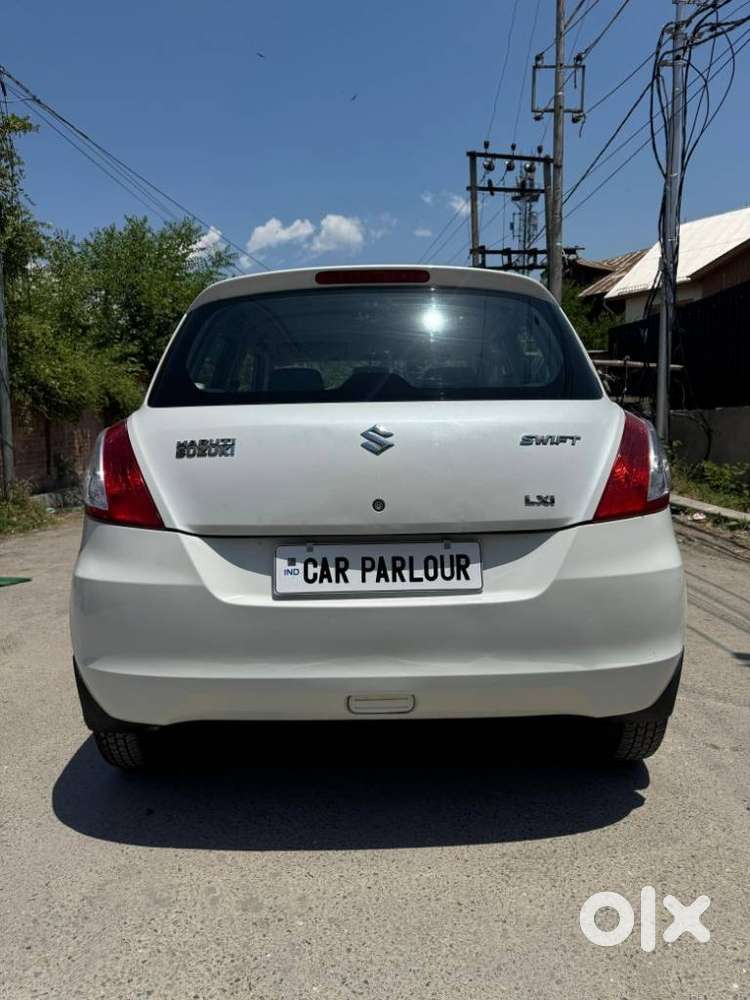Maruti Suzuki Swift Lxi Optional-o, 2014, Petrol