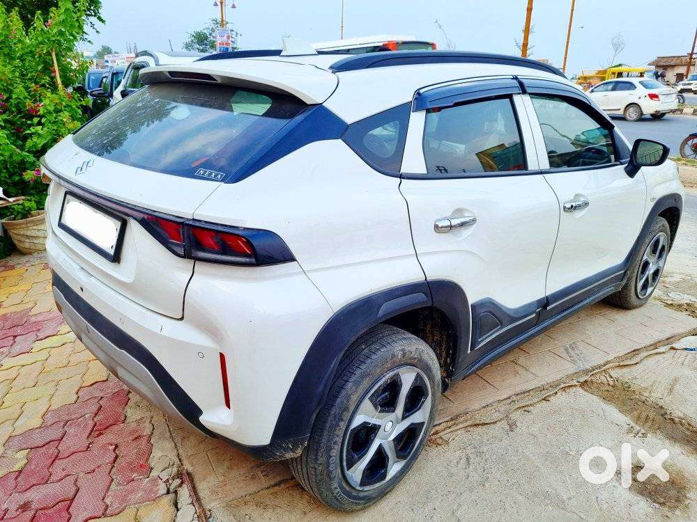 Maruti Suzuki Fronx Sigma 1.2 Mt, 2023, Petrol