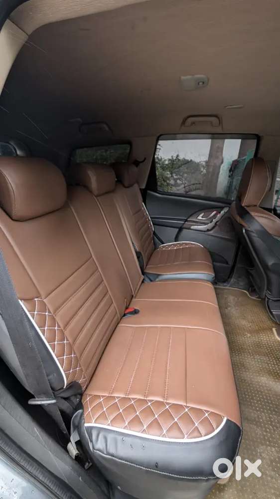 Mahindra Xuv500 W8