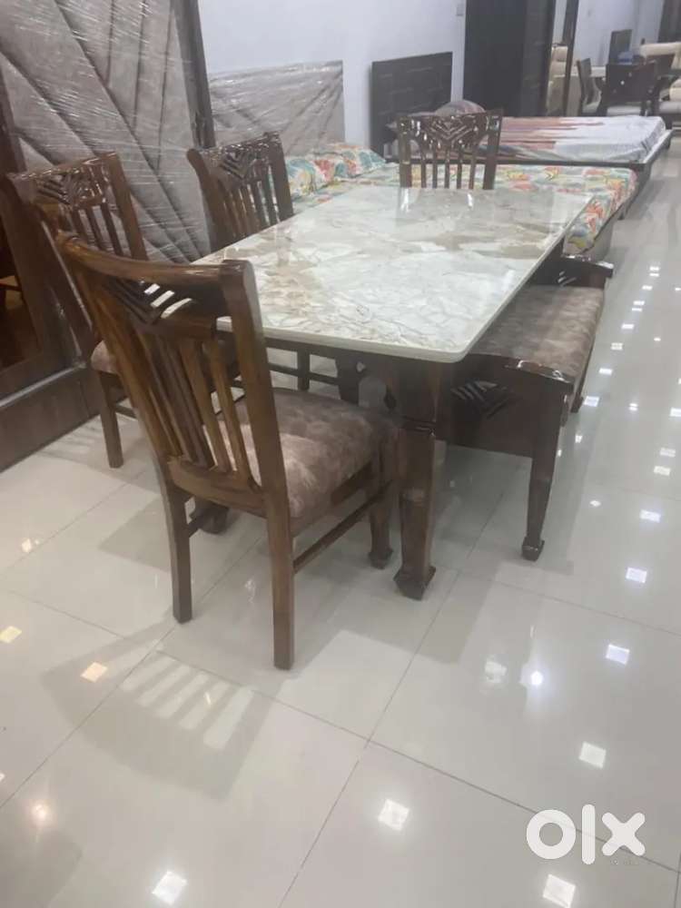 New Sagwan 4 Seater Dining Set