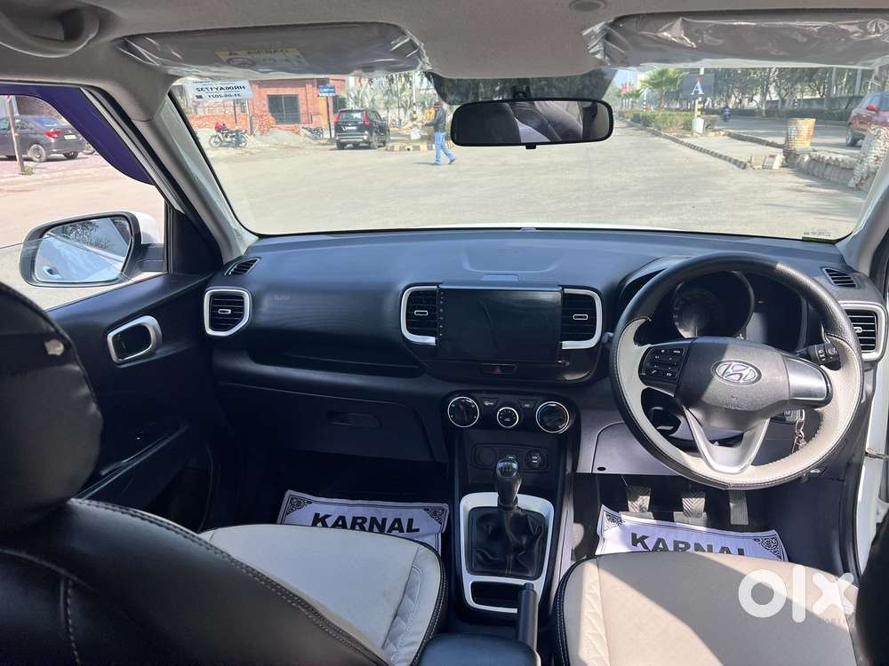 Hyundai Venue S 1.2 Petrol, 2021, Petrol