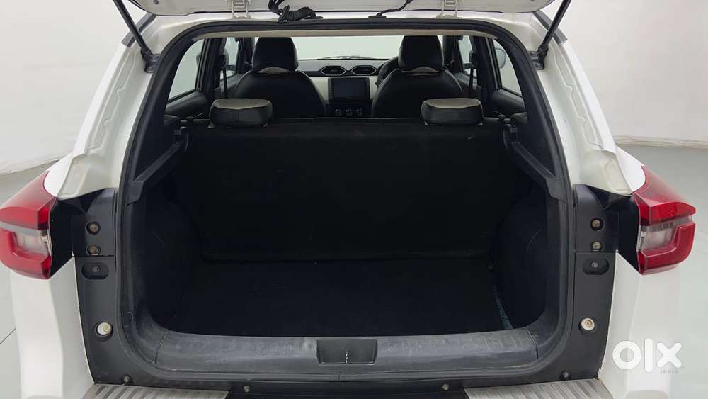 Nissan Magnite 1.0 Xe, 2022, Petrol