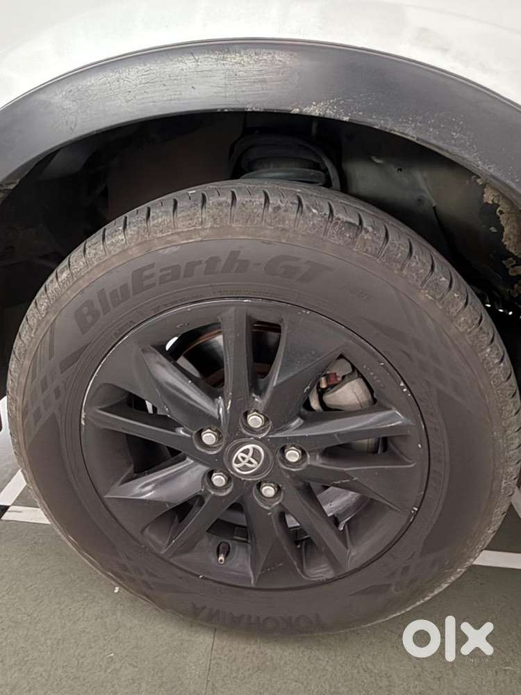 Toyota Innova Crysta 2017 Diesel Well Maintained
