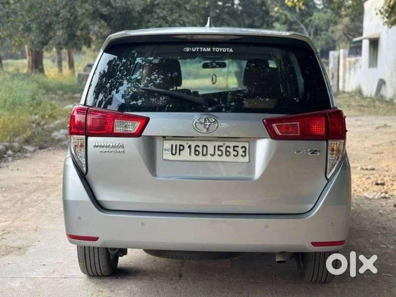 Toyota Innova Crysta [2020-ongoing] 2.4 Zx 7 Str, 2022, Diesel