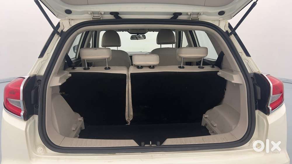 Mahindra Xuv300 W8 Amt Optional Diesel, 2021, Petrol