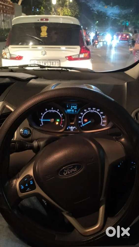 Company Condition Ford Ecosport Automatic Petrol + Cng 2016