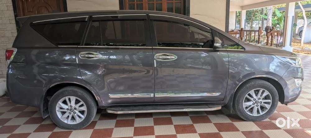 Toyota Innova Crysta 2.4 G Mt, 2016, Diesel