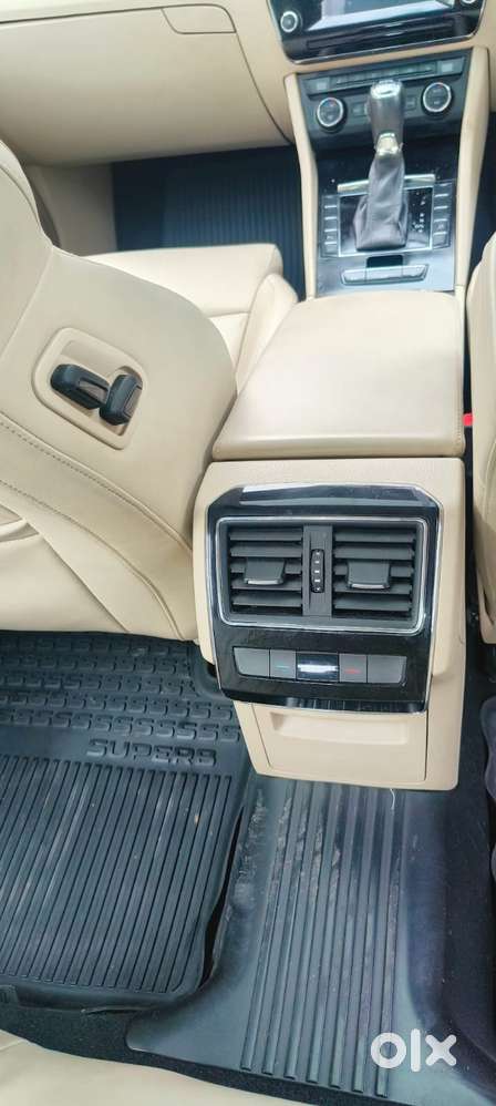Skoda Superb Lk 1.8 Tsi At, 2016, Petrol