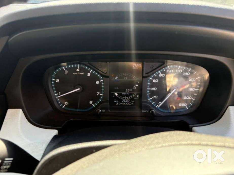 Tata Punch Accomplished, 2023, Petrol