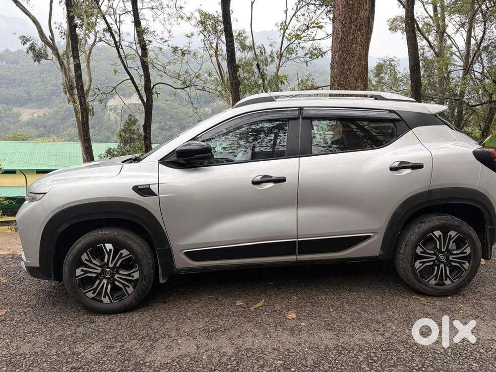 Renault Kiger 2022 (slightly Negotiable) Moonlight Silver