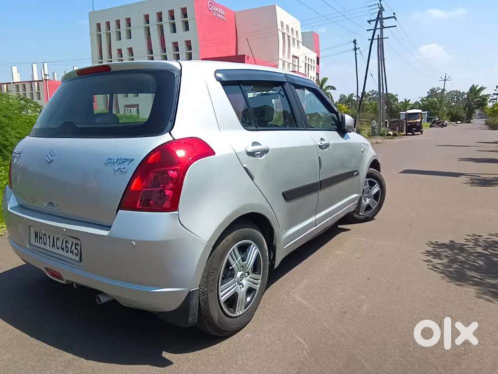 Maruti Suzuki Swift 2007 Cng & Hybrids 110000 Km Driven