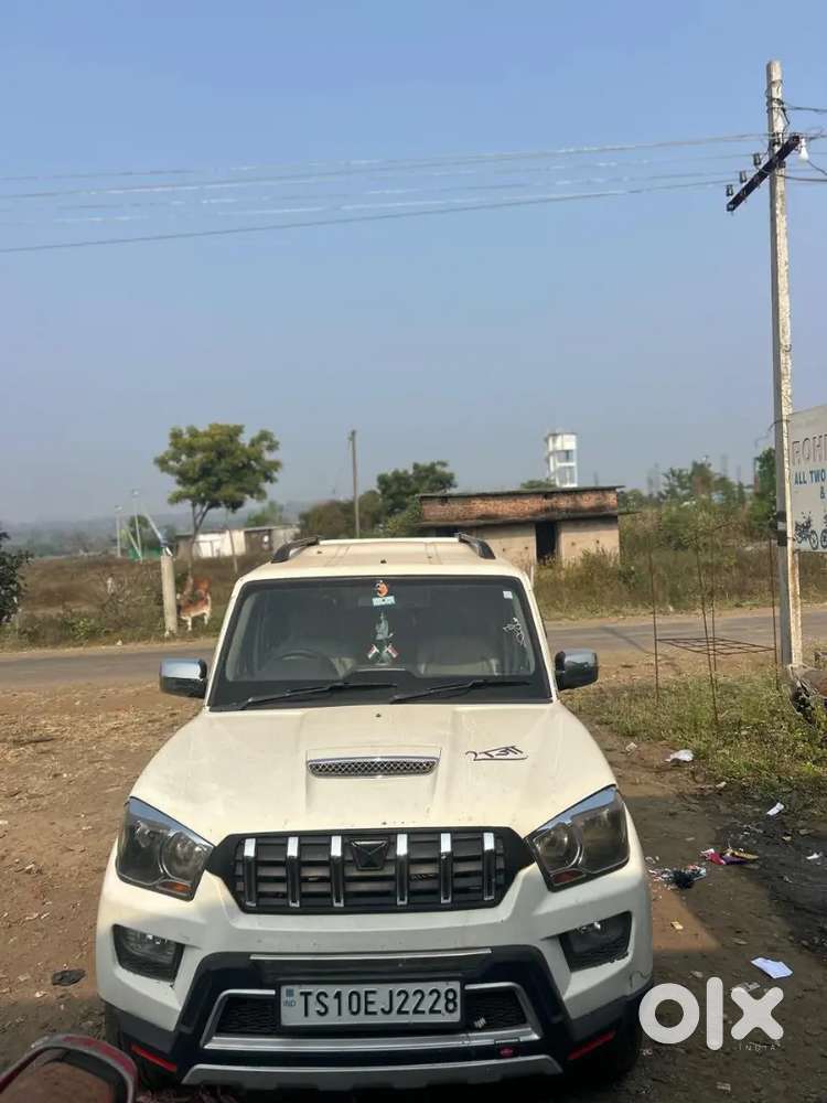Mahindra Scorpio 2016 Diesel 350000 Km Driven