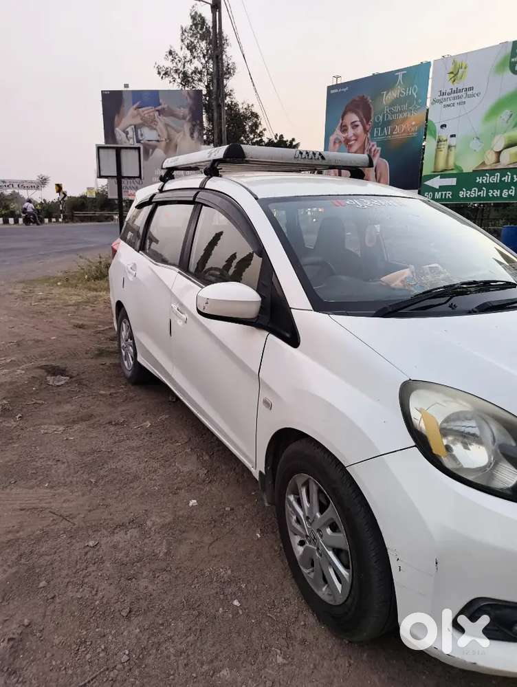 Honda Mobilio 2016 Cng & Hybrids Well Maintained