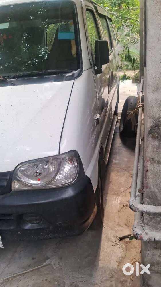 Maruti Suzuki Eeco 7-seater Ac 2010 (lpg Fitting Also Available)