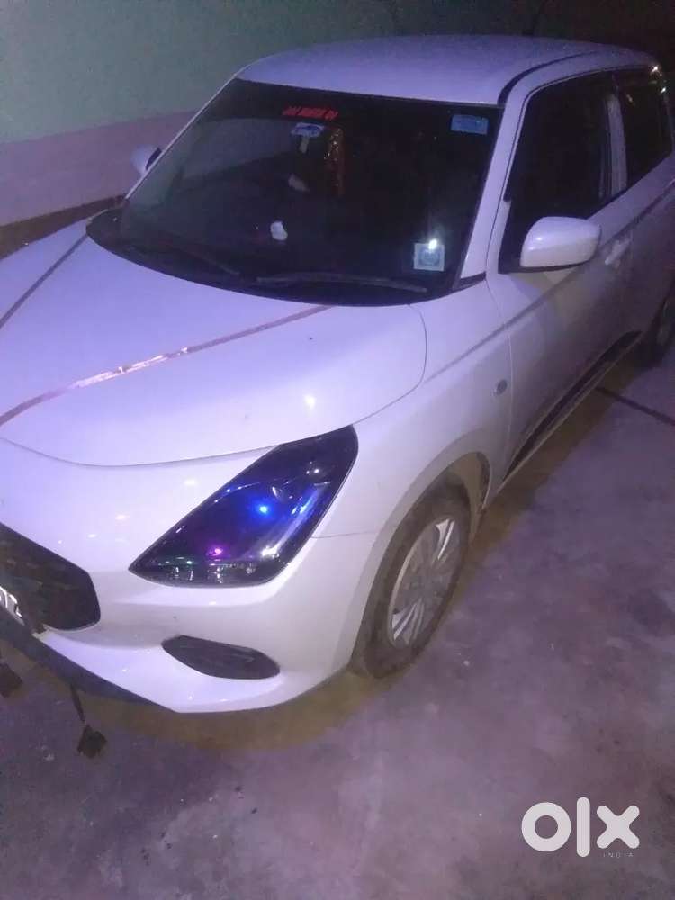 Maruti Suzuki Swift 2025 Cng & Hybrids 13000 Km Driven