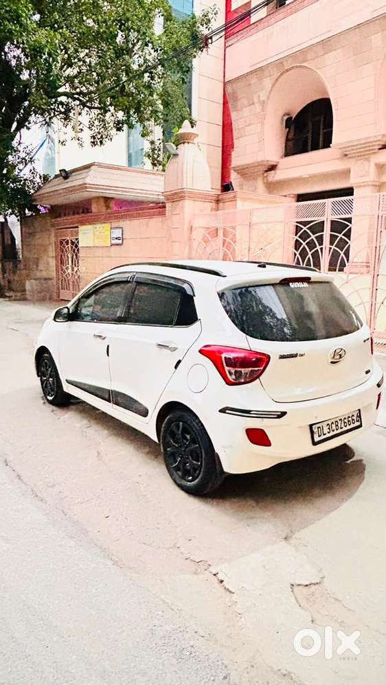 Hyundai Grand I10 Sportz (petrol) – October 2013 Model