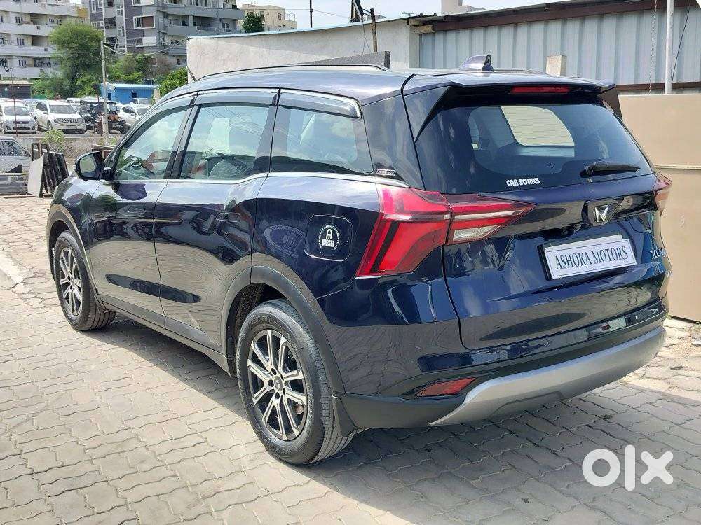 Mahindra Xuv700 2.2 Ax 7 Diesel At Str, 2023, Diesel