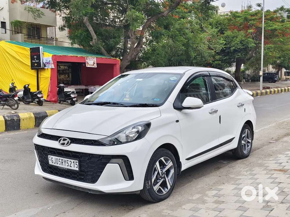 Hyundai Aura Top Model Cng