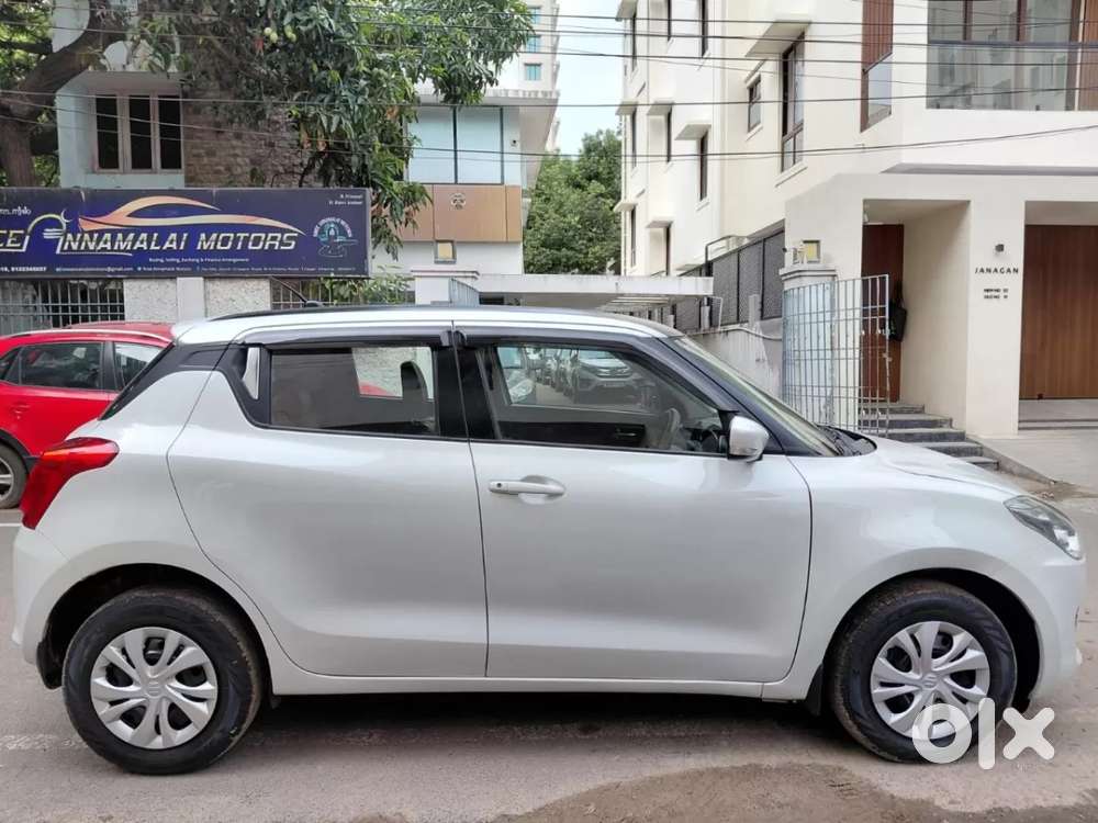Maruti Suzuki Swift Vxi, 2022, Petrol
