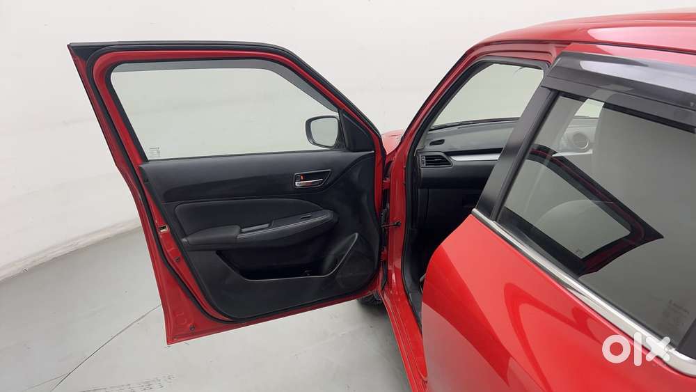 Maruti Suzuki Swift Vvt Vxi, 2021, Petrol