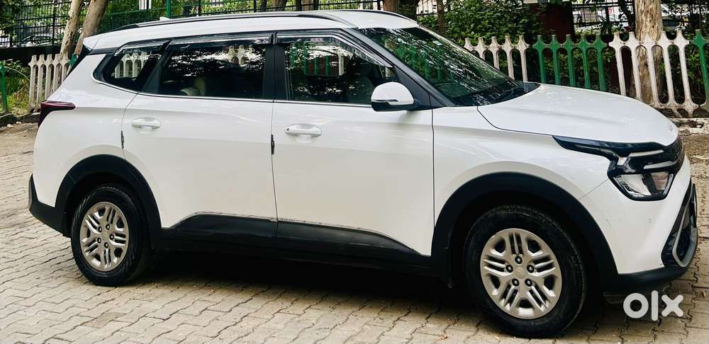 Kia Carens 1.5 Prestige 7 Str, 2023, Petrol