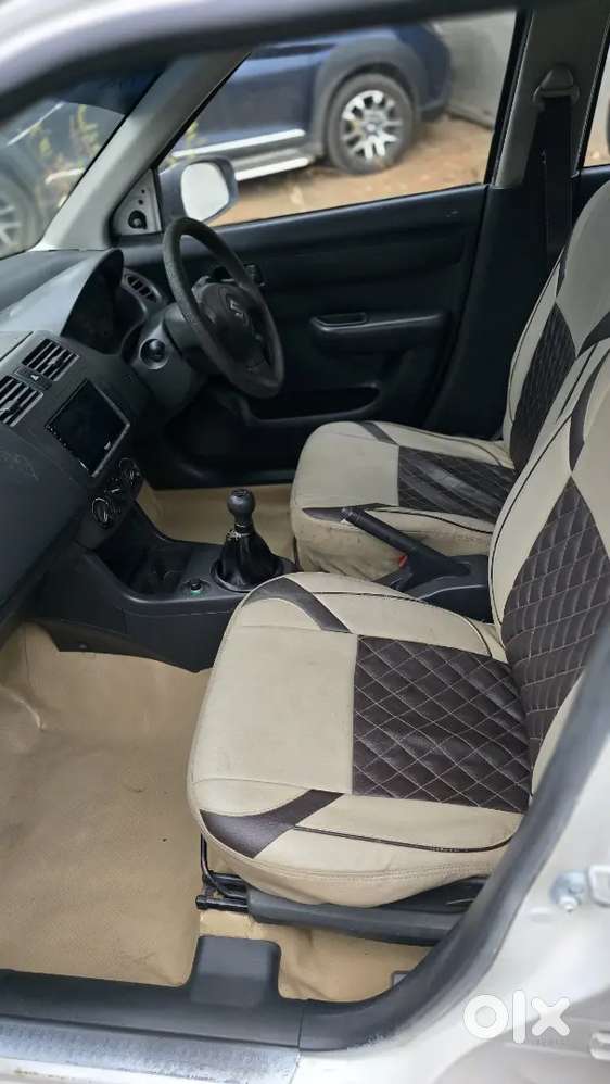 Fc Nill
Centre Licking
4 Tyres 60%