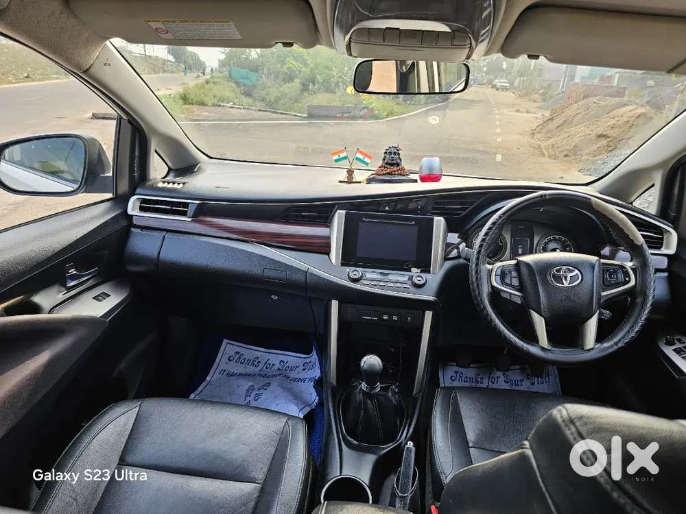 Toyota Innova Crysta 2017